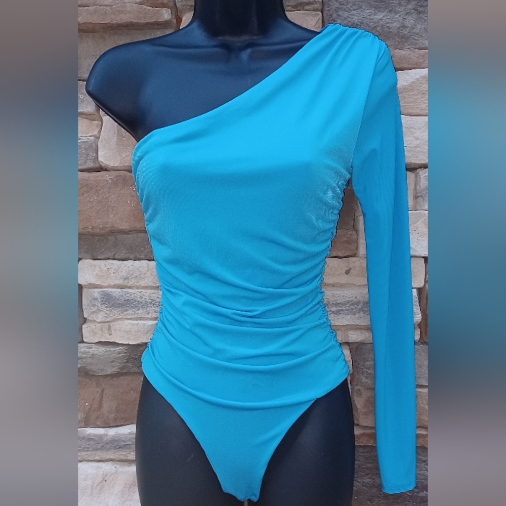 Off One Shoulder Bodysuit T- Back